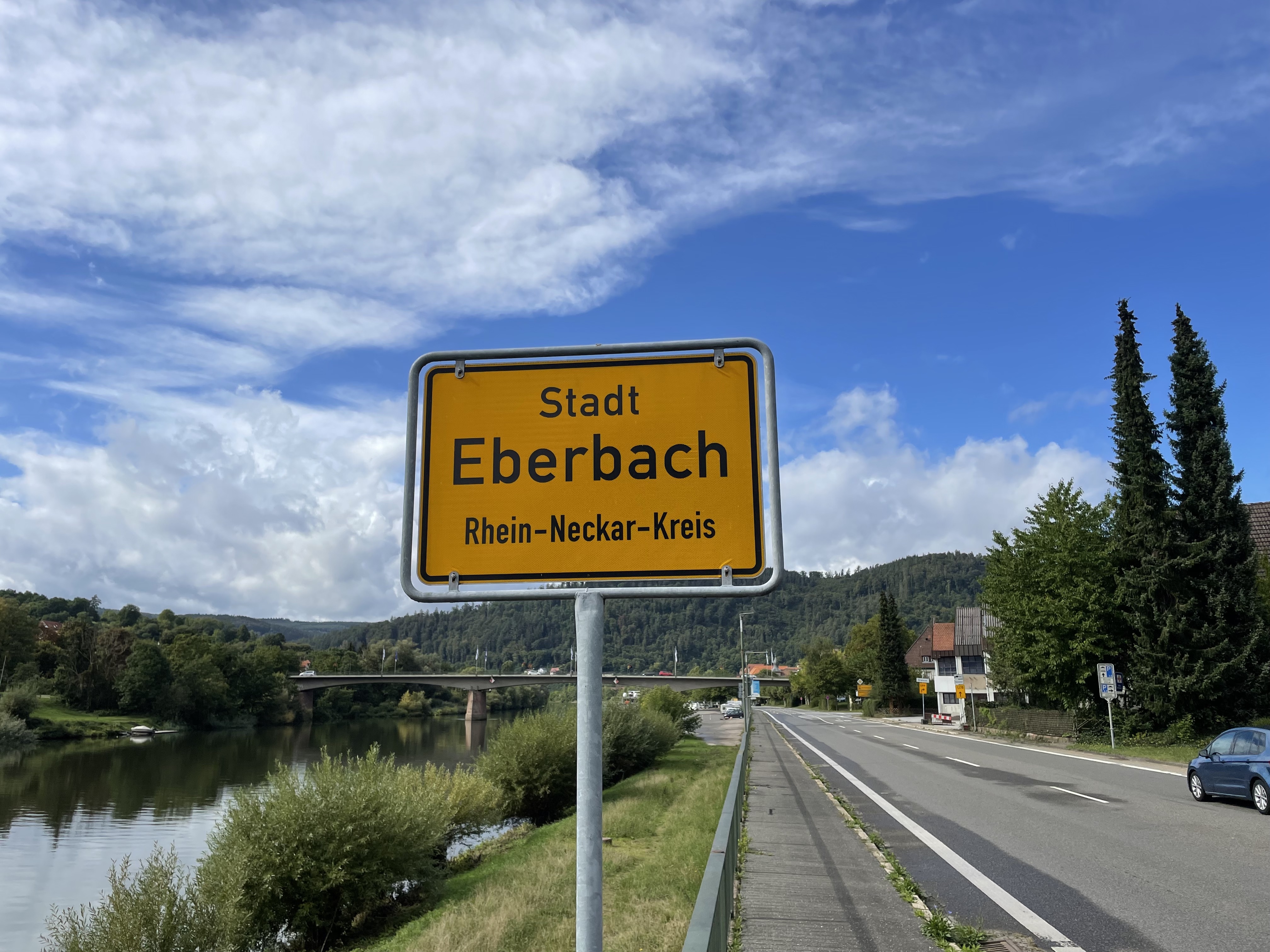 Ortsschild von Eberbach (Foto: Team Sch�tte)